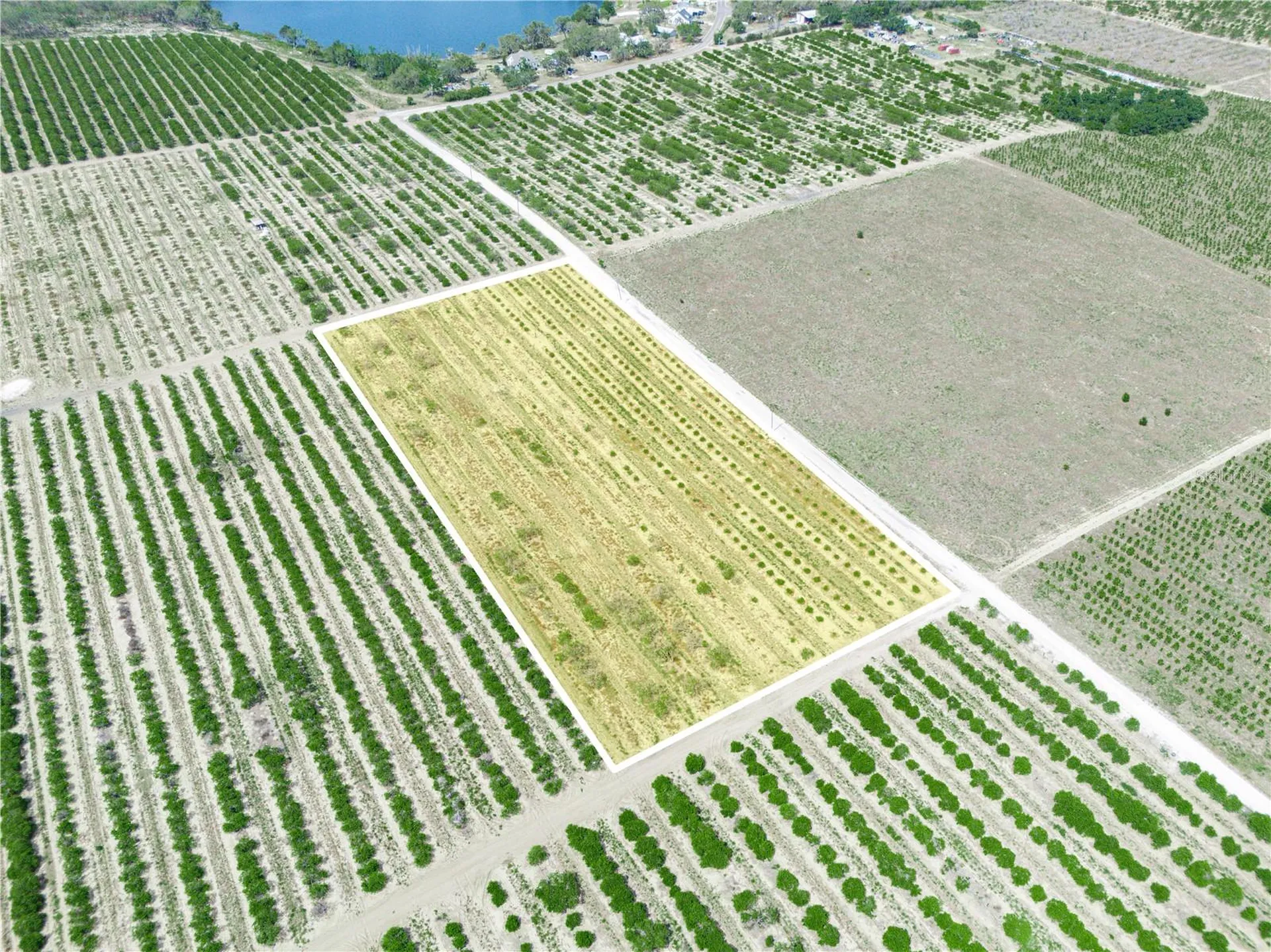 Gilbert Road Lake Wales FL 33898