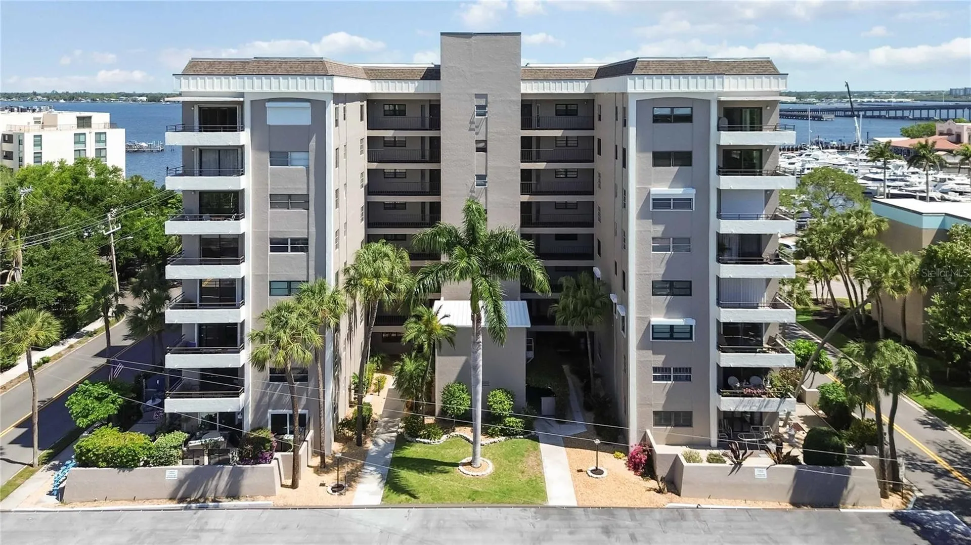 1400 1st Avenue W Bradenton FL 34205