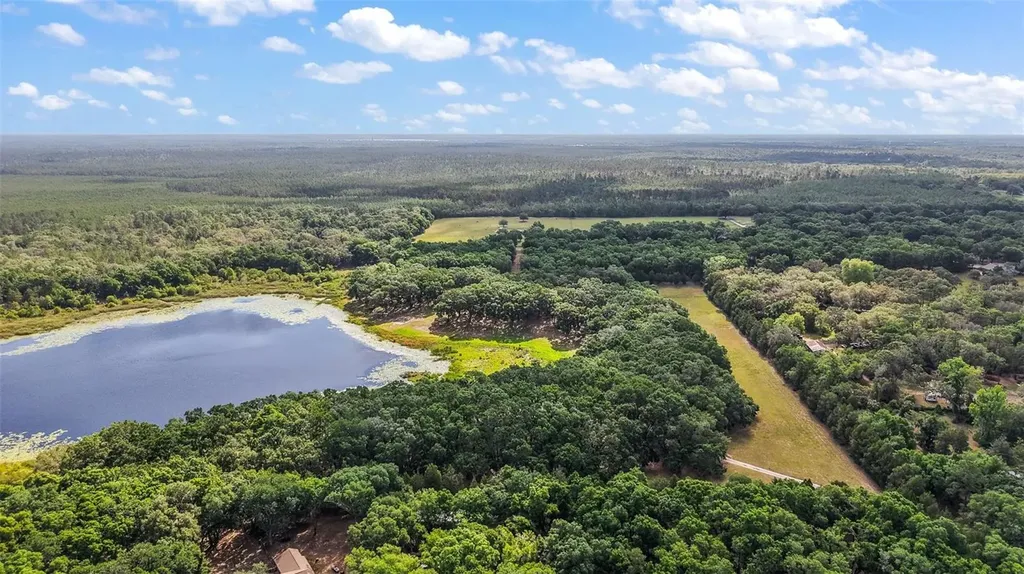 27011 SE Highway 42 Umatilla FL 32784
