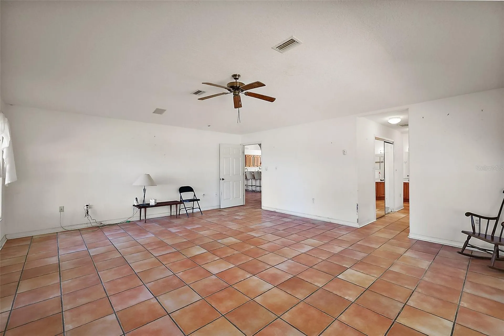 27011 SE Highway 42 Umatilla FL 32784