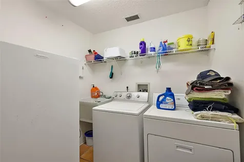 27011 SE Highway 42 Umatilla FL 32784