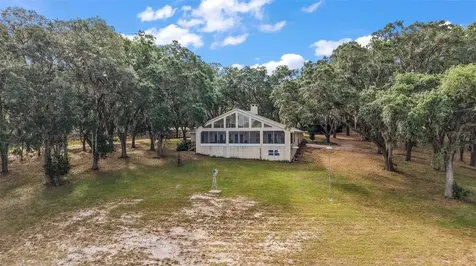 27011 SE Highway 42 Umatilla FL 32784