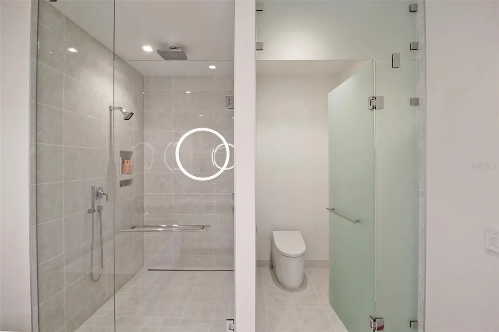 1591 Gulf Of Mexico Drive Longboat Key FL 34228