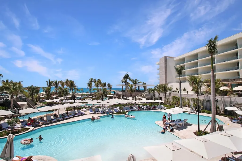 1591 Gulf Of Mexico Drive Longboat Key FL 34228