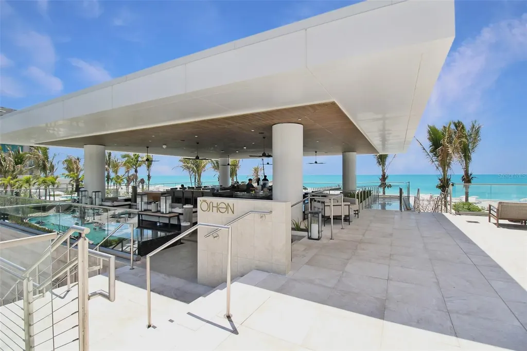 1591 Gulf Of Mexico Drive Longboat Key FL 34228