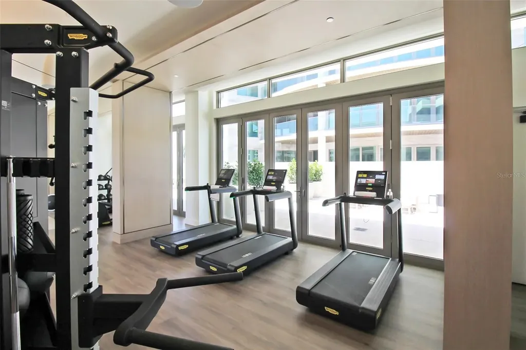 1591 Gulf Of Mexico Drive Longboat Key FL 34228