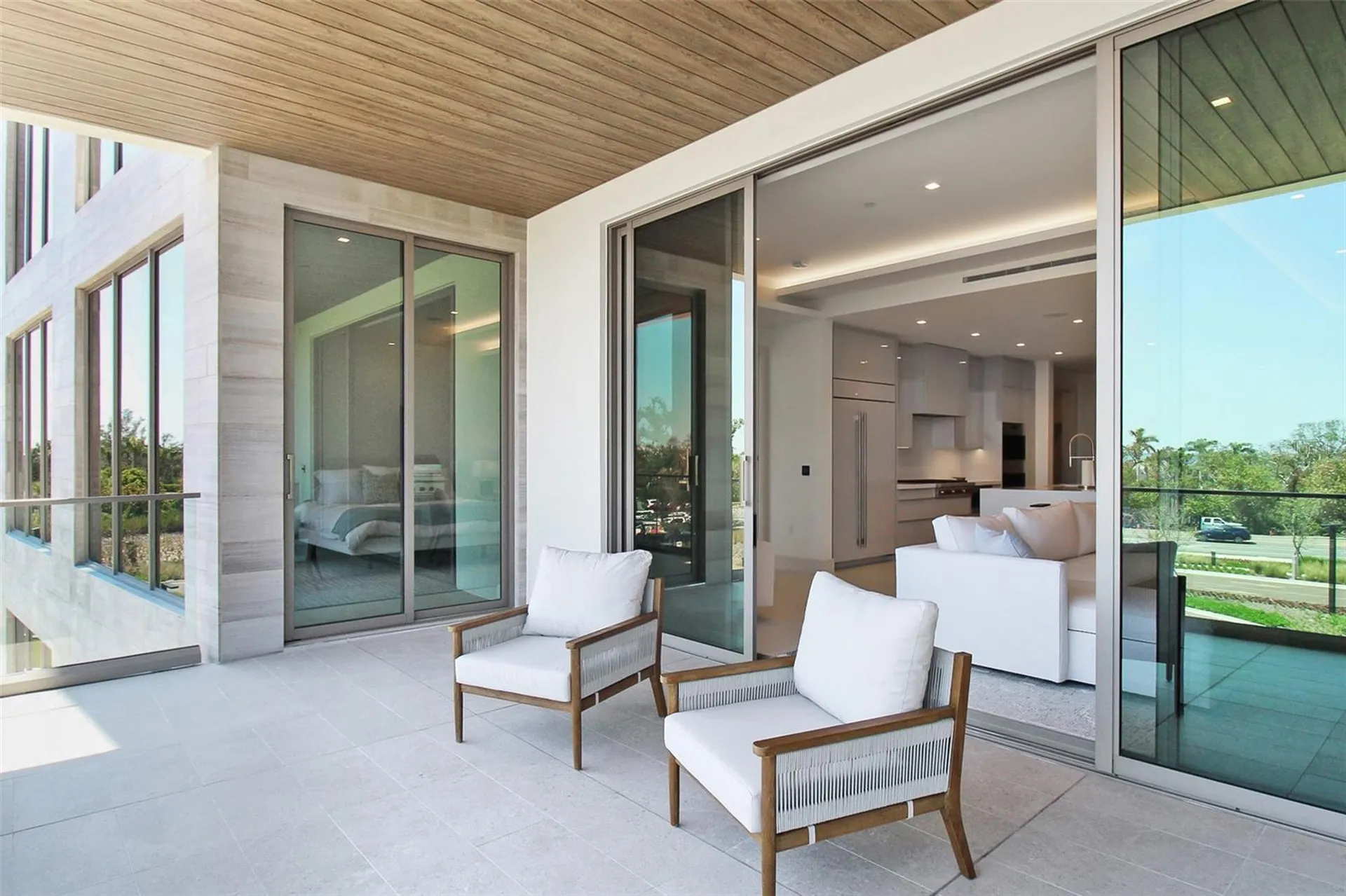 1591 Gulf Of Mexico Drive Longboat Key FL 34228