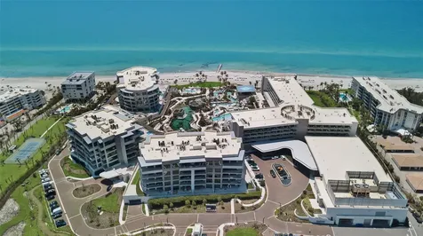 1591 Gulf Of Mexico Drive Longboat Key FL 34228