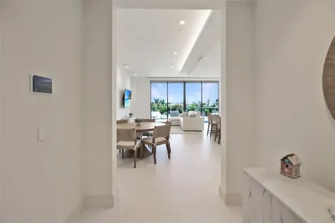 1591 Gulf Of Mexico Drive Longboat Key FL 34228
