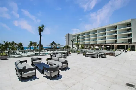 1591 Gulf Of Mexico Drive Longboat Key FL 34228