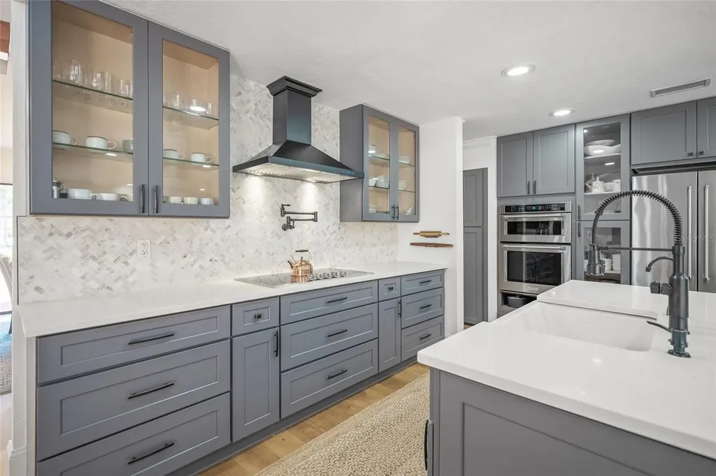 4636 Pine Harrier Drive Sarasota FL 34231