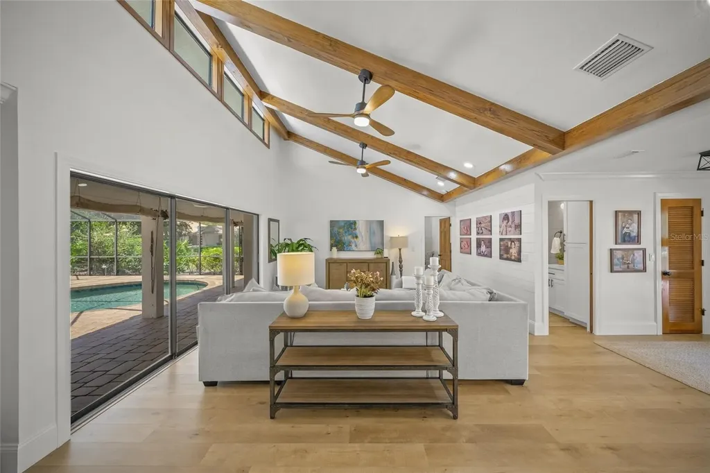 4636 Pine Harrier Drive Sarasota FL 34231