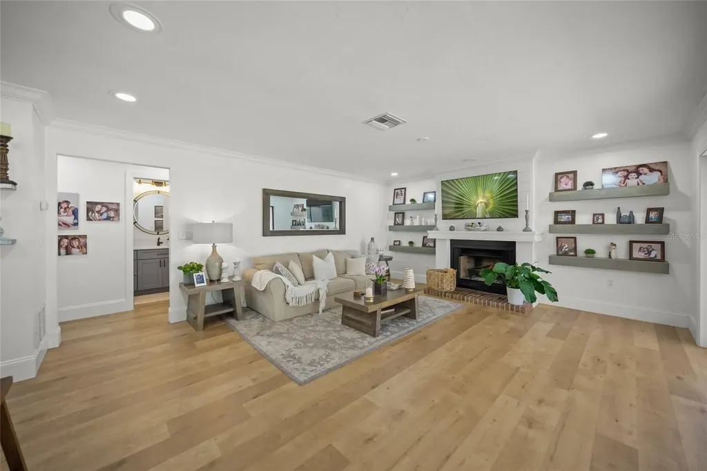 4636 Pine Harrier Drive Sarasota FL 34231