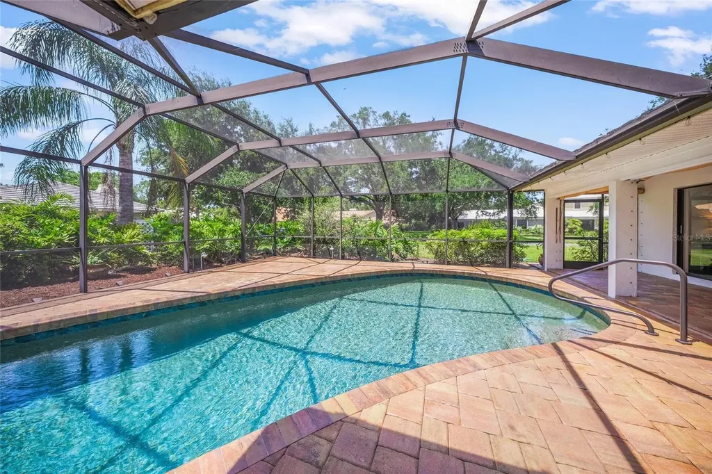 4636 Pine Harrier Drive Sarasota FL 34231