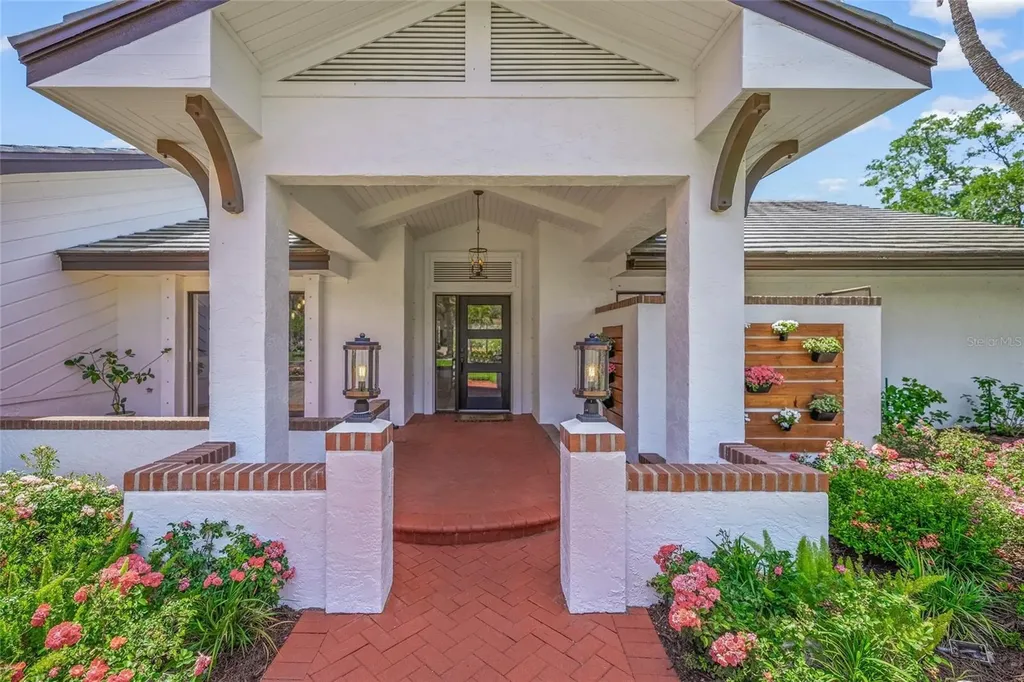 4636 Pine Harrier Drive Sarasota FL 34231