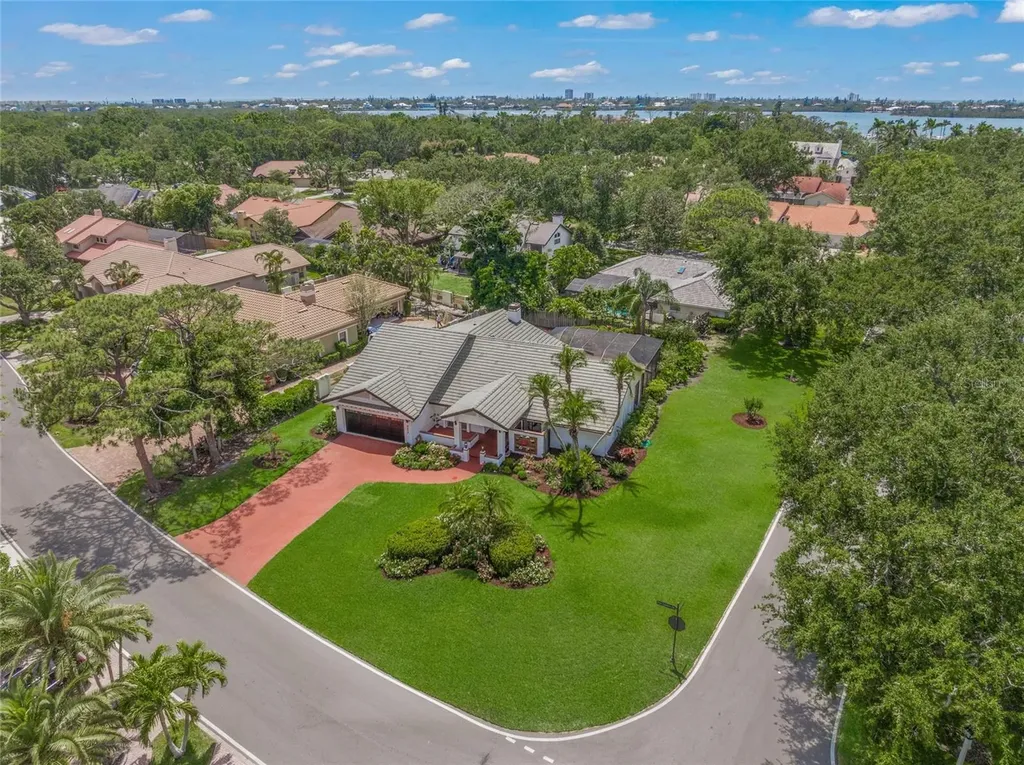 4636 Pine Harrier Drive Sarasota FL 34231