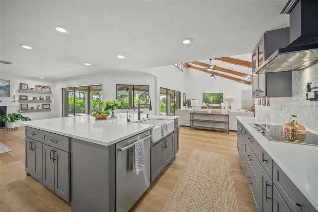 4636 Pine Harrier Drive Sarasota FL 34231