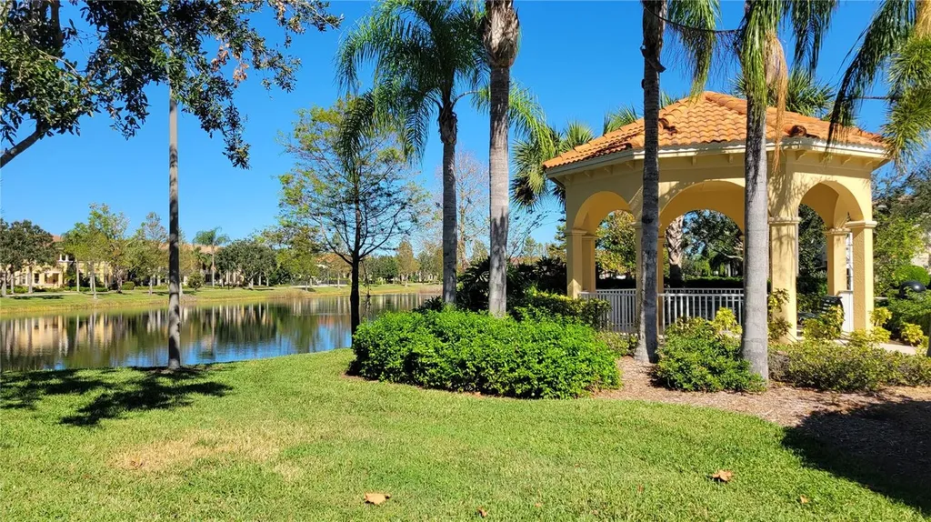 3716 82nd Avenue Circle E Sarasota FL 34243