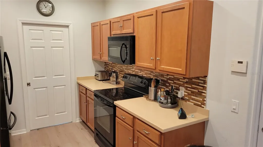3716 82nd Avenue Circle E Sarasota FL 34243