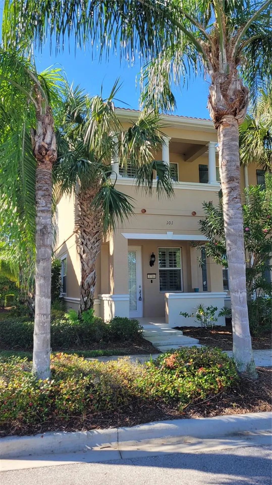 3716 82nd Avenue Circle E Sarasota FL 34243