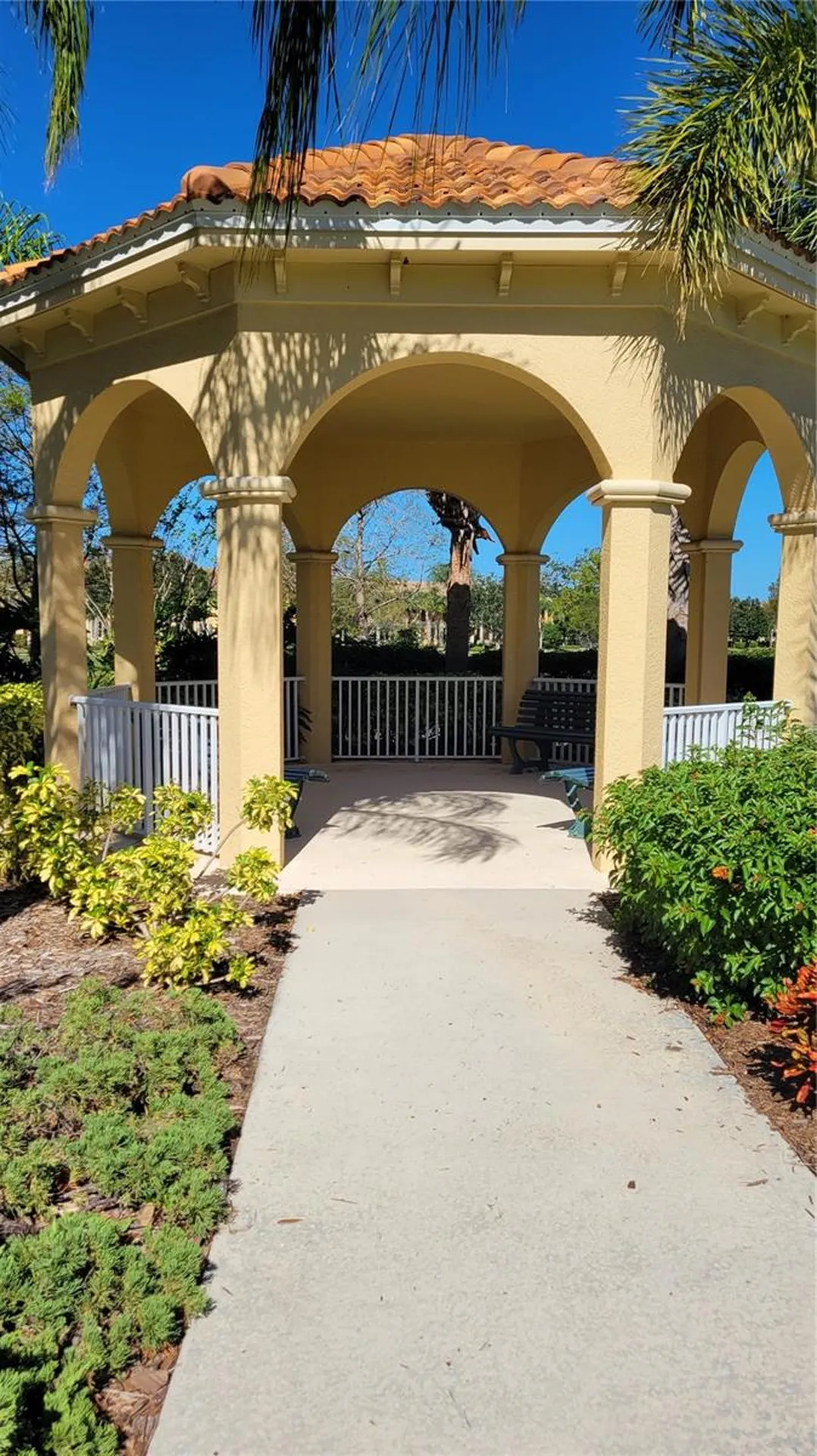 3716 82nd Avenue Circle E Sarasota FL 34243