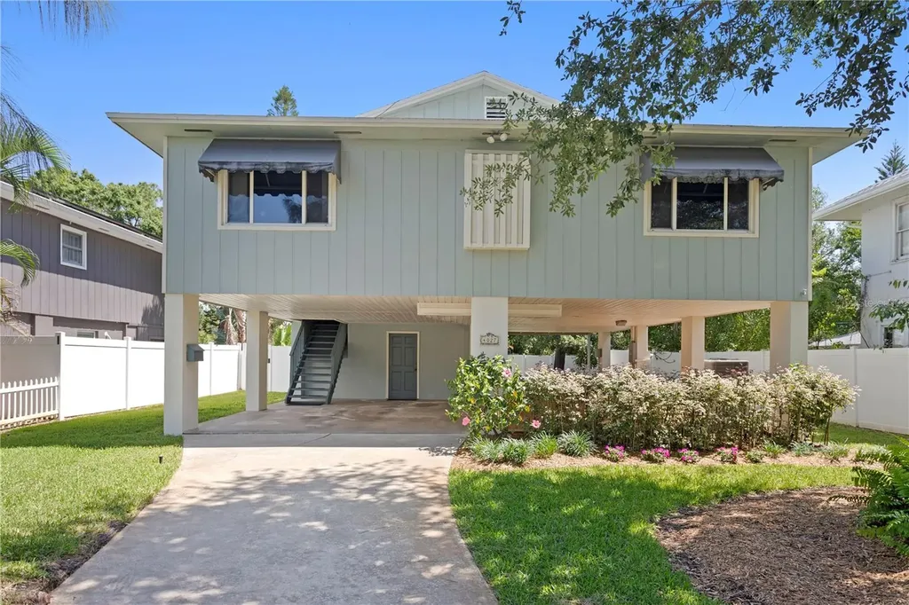 4027 Alabama Avenue NE St Petersburg FL 33703