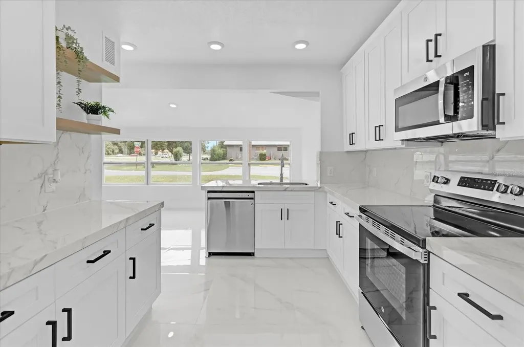 5851 SE Drew Road Belleview FL 34420