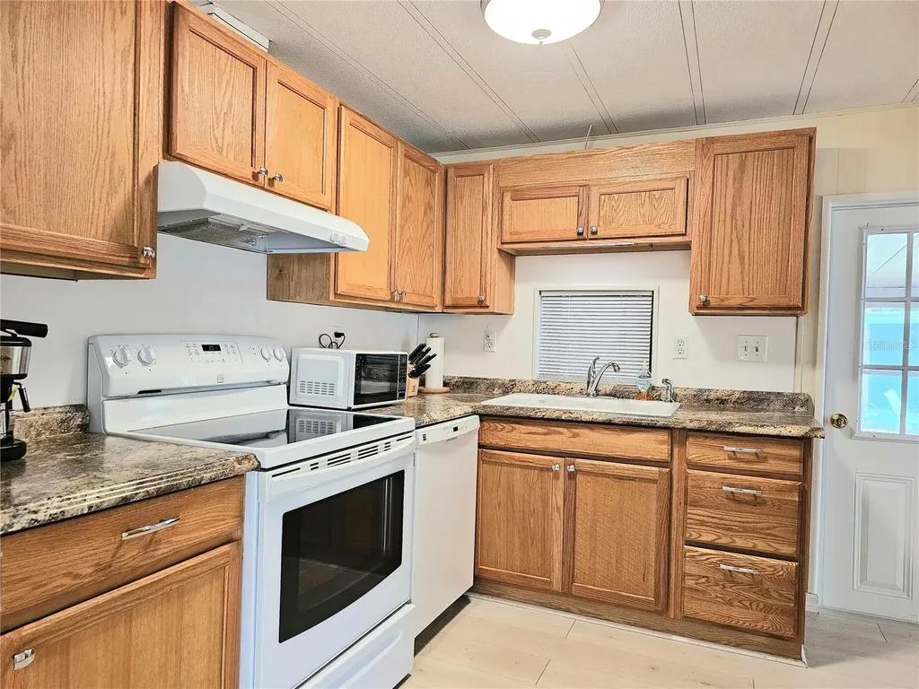 5316 53rd Avenue E Bradenton FL 34203