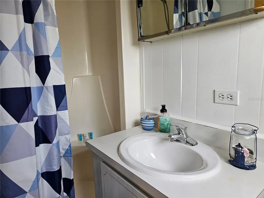 5316 53rd Avenue E Bradenton FL 34203