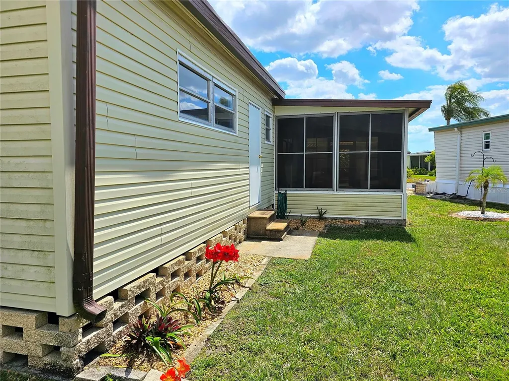 5316 53rd Avenue E Bradenton FL 34203