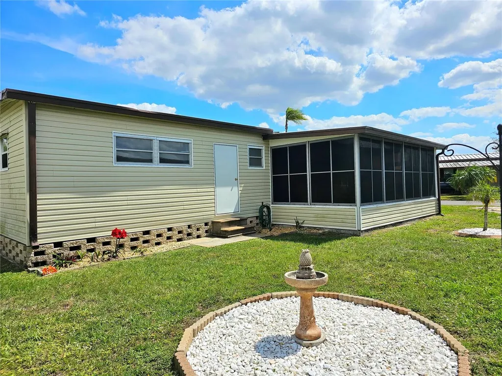 5316 53rd Avenue E Bradenton FL 34203