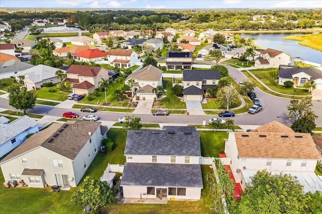 2530 Baykal Drive Kissimmee FL 34746