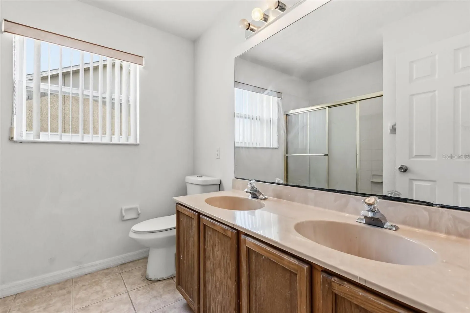 2530 Baykal Drive Kissimmee FL 34746