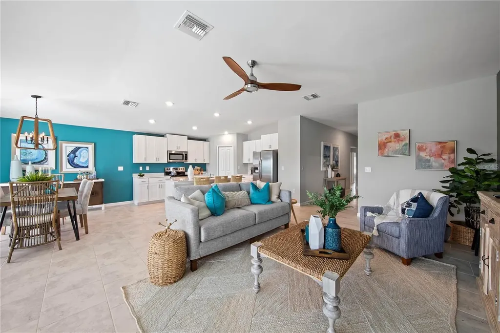 118 Leisure Place Rotonda West FL 33947