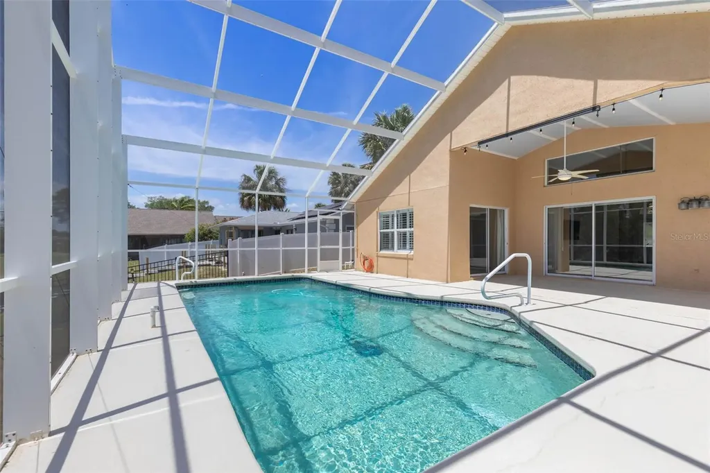 6 Crossleaf Court E Palm Coast FL 32137