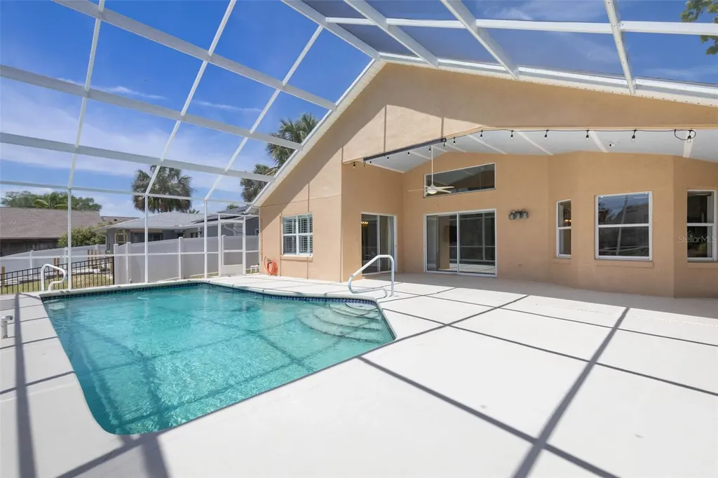 6 Crossleaf Court E Palm Coast FL 32137