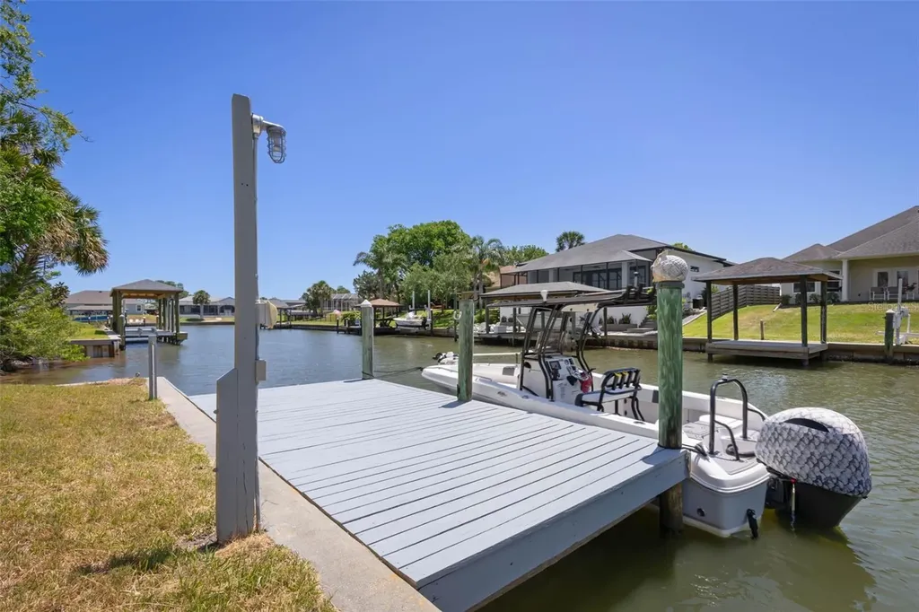 6 Crossleaf Court E Palm Coast FL 32137