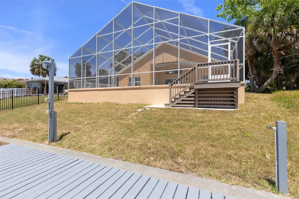 6 Crossleaf Court E Palm Coast FL 32137