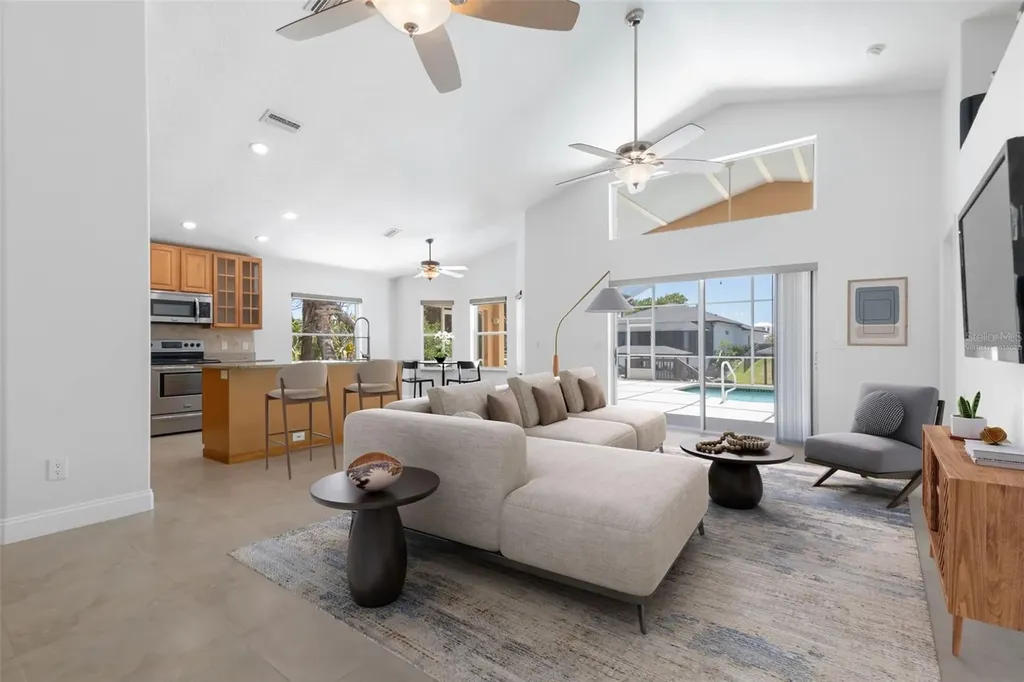 6 Crossleaf Court E Palm Coast FL 32137