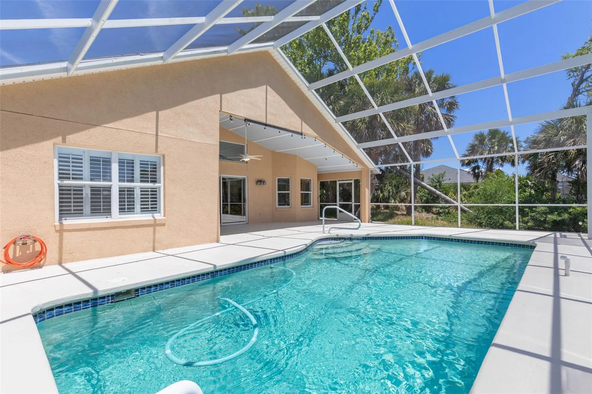 6 Crossleaf Court E Palm Coast FL 32137