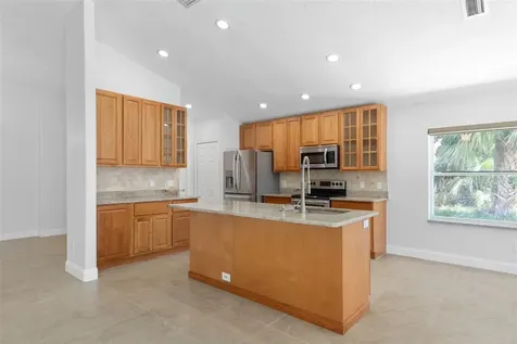 6 Crossleaf Court E Palm Coast FL 32137