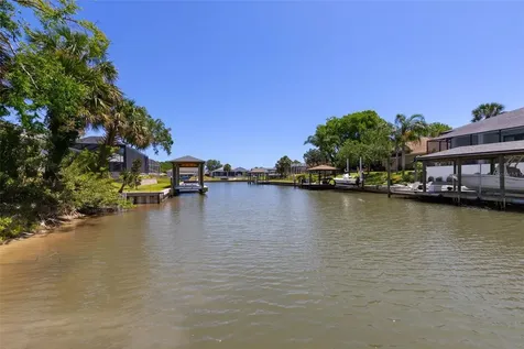 6 Crossleaf Court E Palm Coast FL 32137