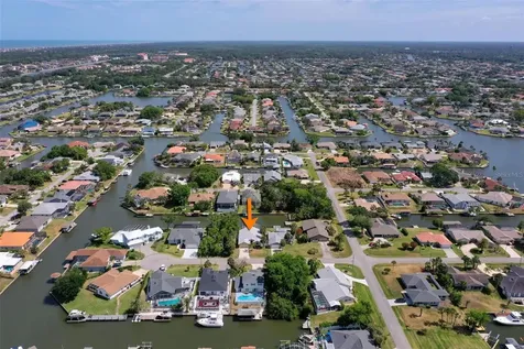 6 Crossleaf Court E Palm Coast FL 32137