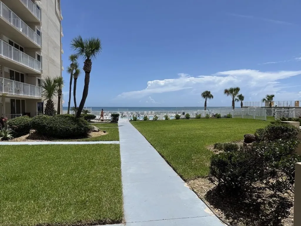 2043 S Atlantic Avenue Daytona Beach Shores FL 32118