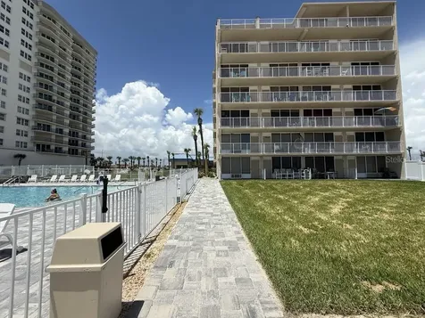 2043 S Atlantic Avenue Daytona Beach Shores FL 32118