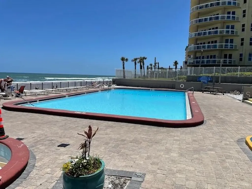1909 S Atlantic Avenue Daytona Beach FL 32118