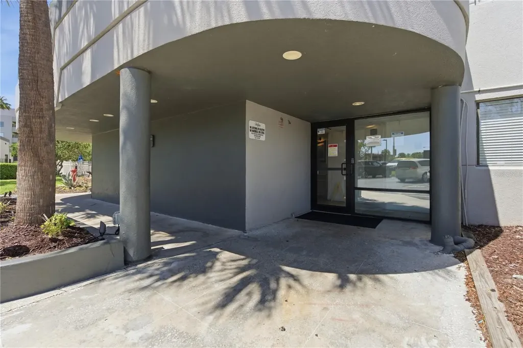 6165 Carrier Drive Orlando FL 32819