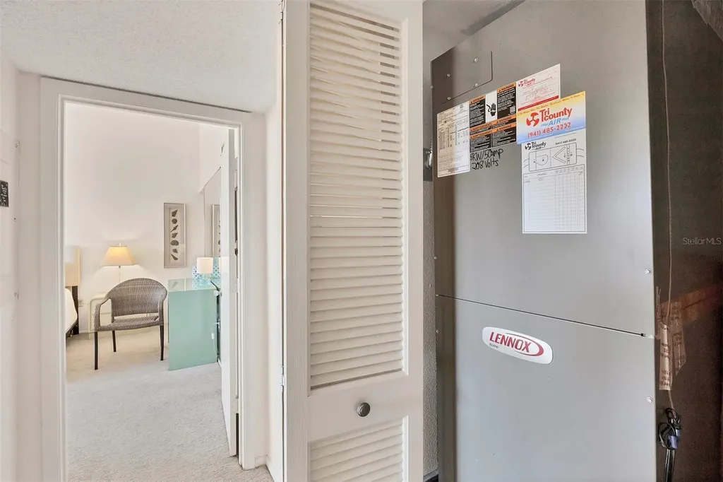 6285 Midnight Pass Road Sarasota FL 34242