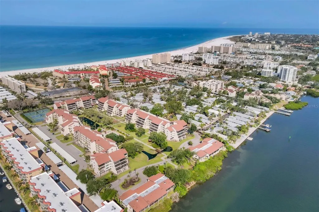 6285 Midnight Pass Road Sarasota FL 34242