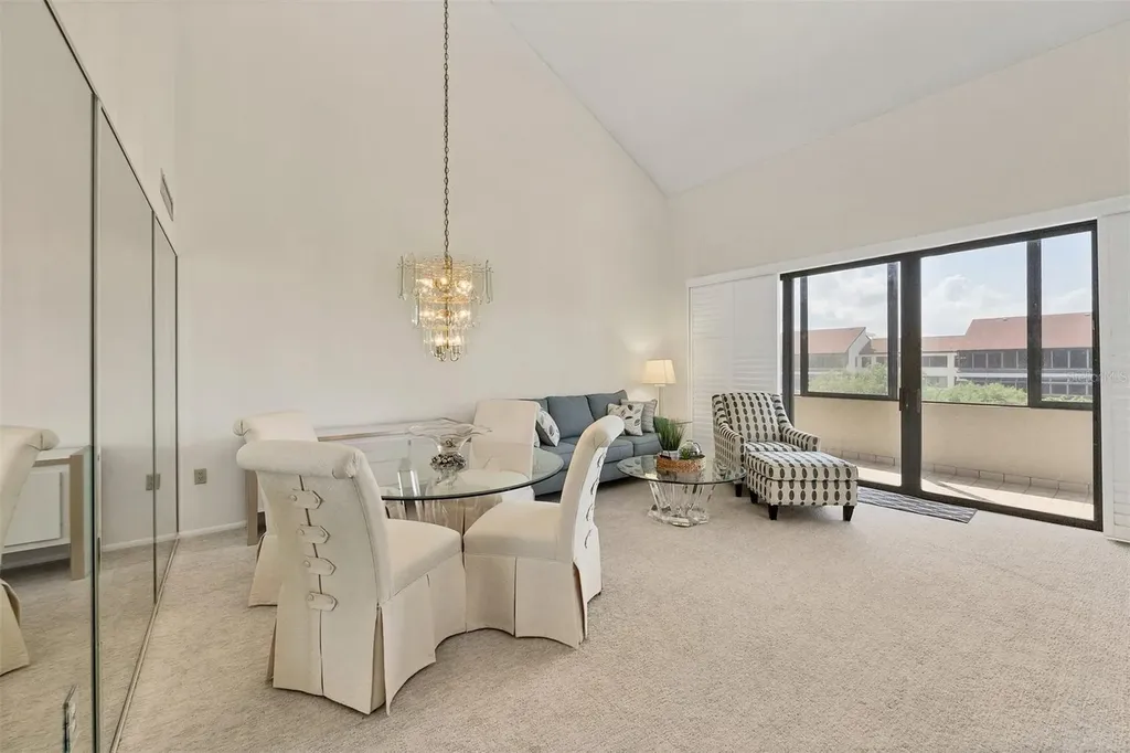 6285 Midnight Pass Road Sarasota FL 34242